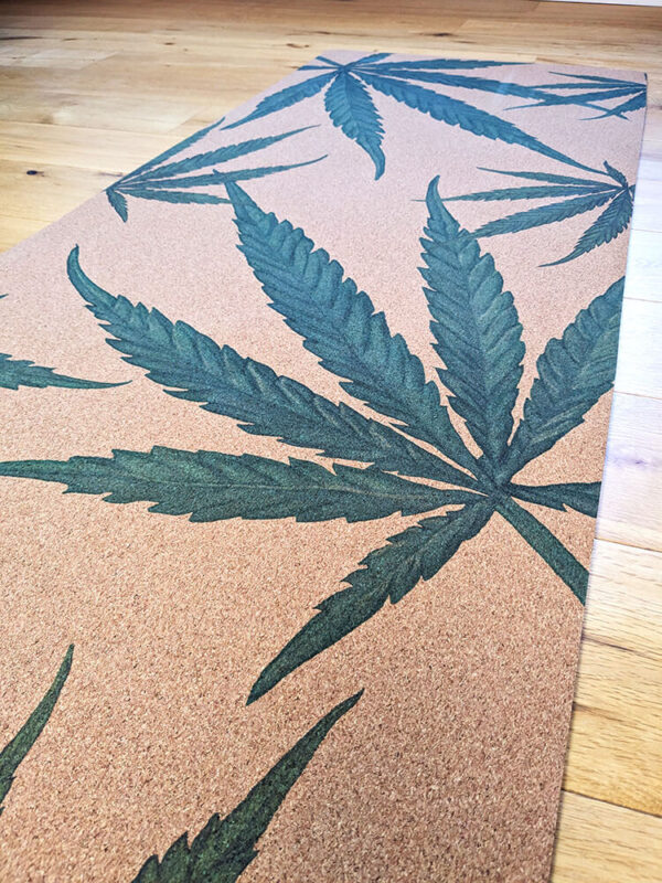 Supawell Eco Cork Yoga Mat - Hemp Leaf