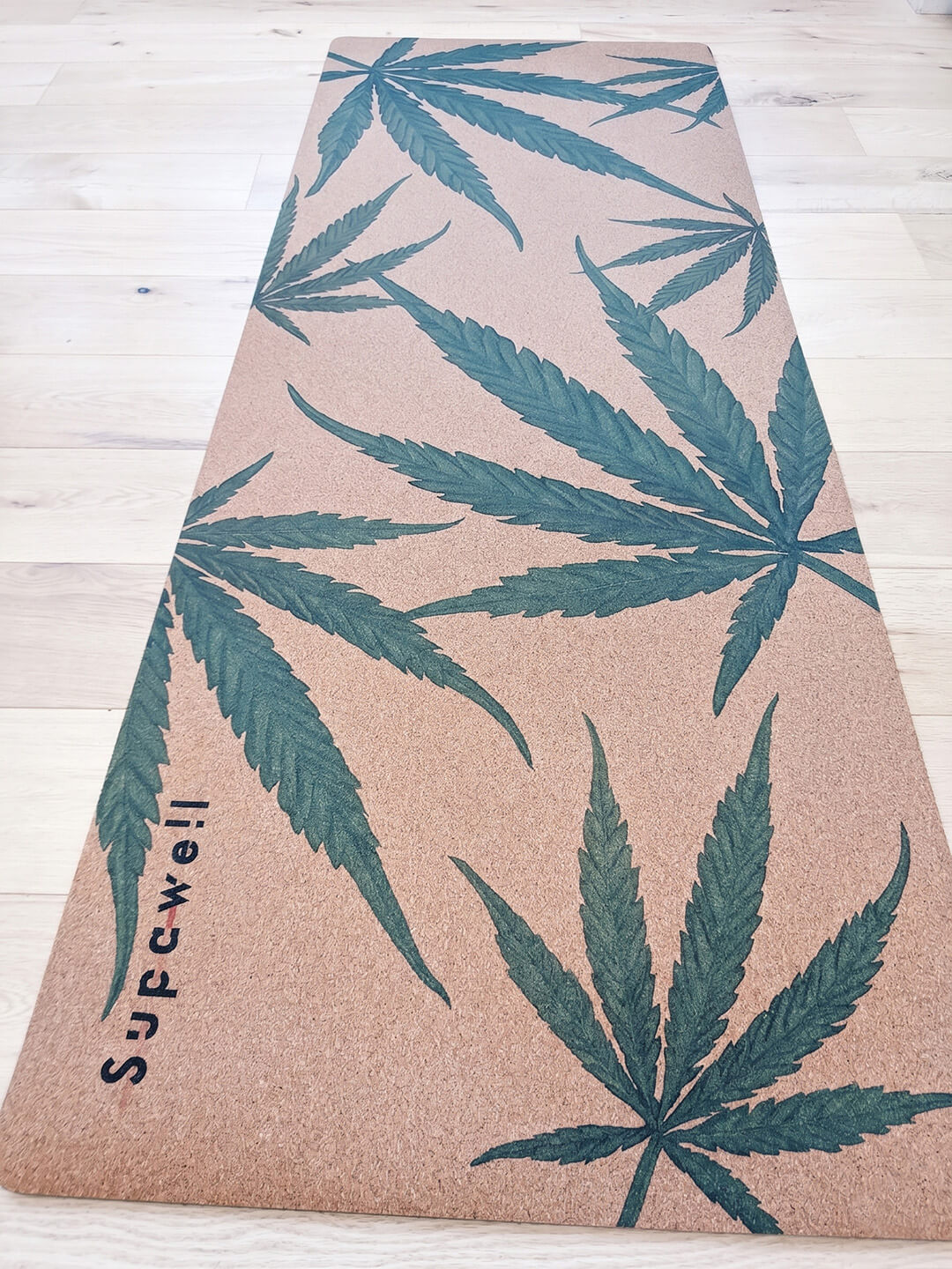Supawell Eco Cork Yoga Mat - Hemp Leaf