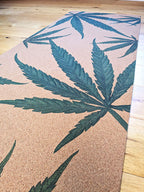 Eco Cork Yoga Mat – Hemp Leaf
